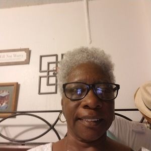 Meet your Posher, Jacqueline jones